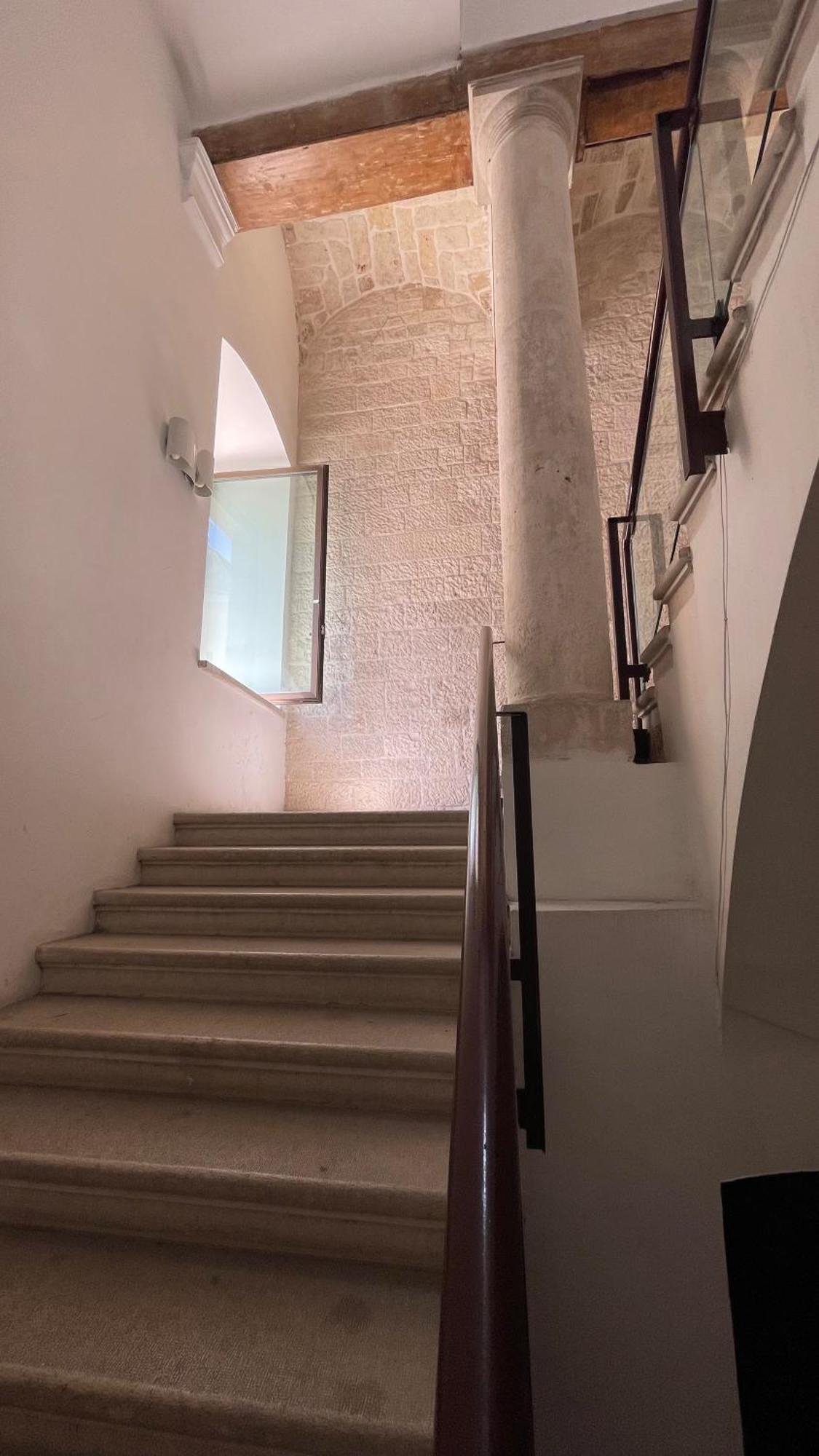 Palazzo Verrone バーリ エクステリア 写真